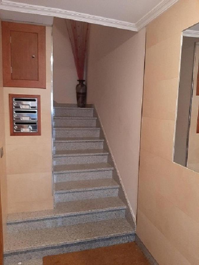 דירות א-קורוניה Apartamento En Caion מראה חיצוני תמונה