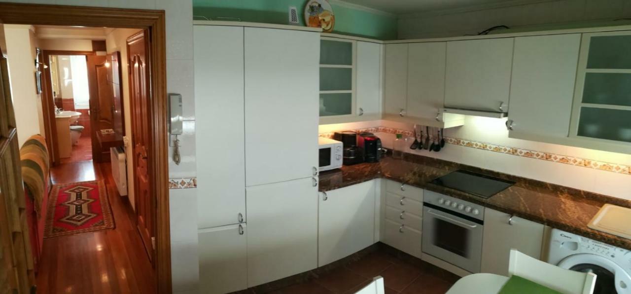 דירות א-קורוניה Apartamento En Caion מראה חיצוני תמונה